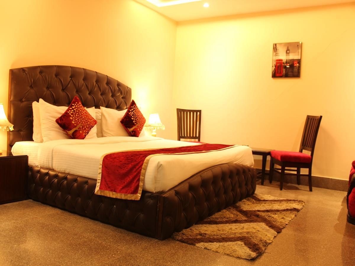 Karan Holidays Delhi  Exterior foto